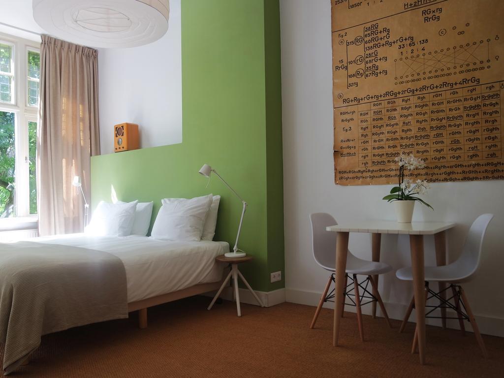Alberti - Bed & Bike Ρότερνταμ Δωμάτιο φωτογραφία